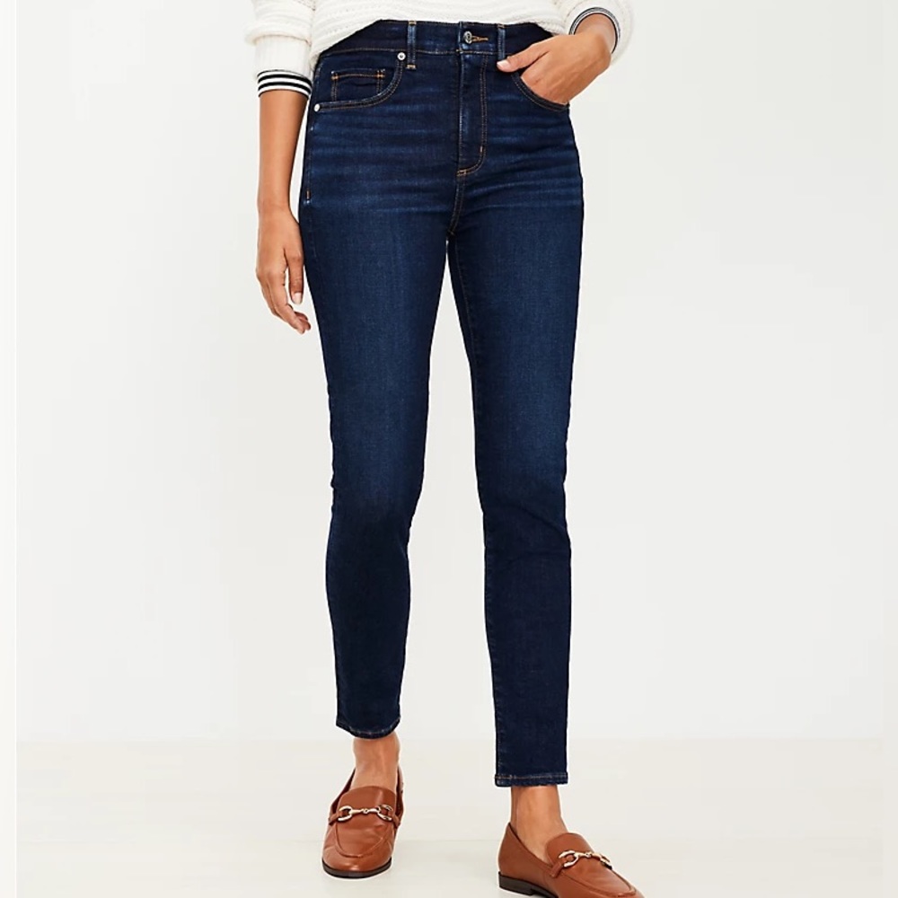 NWT Loft Curvy Jegging